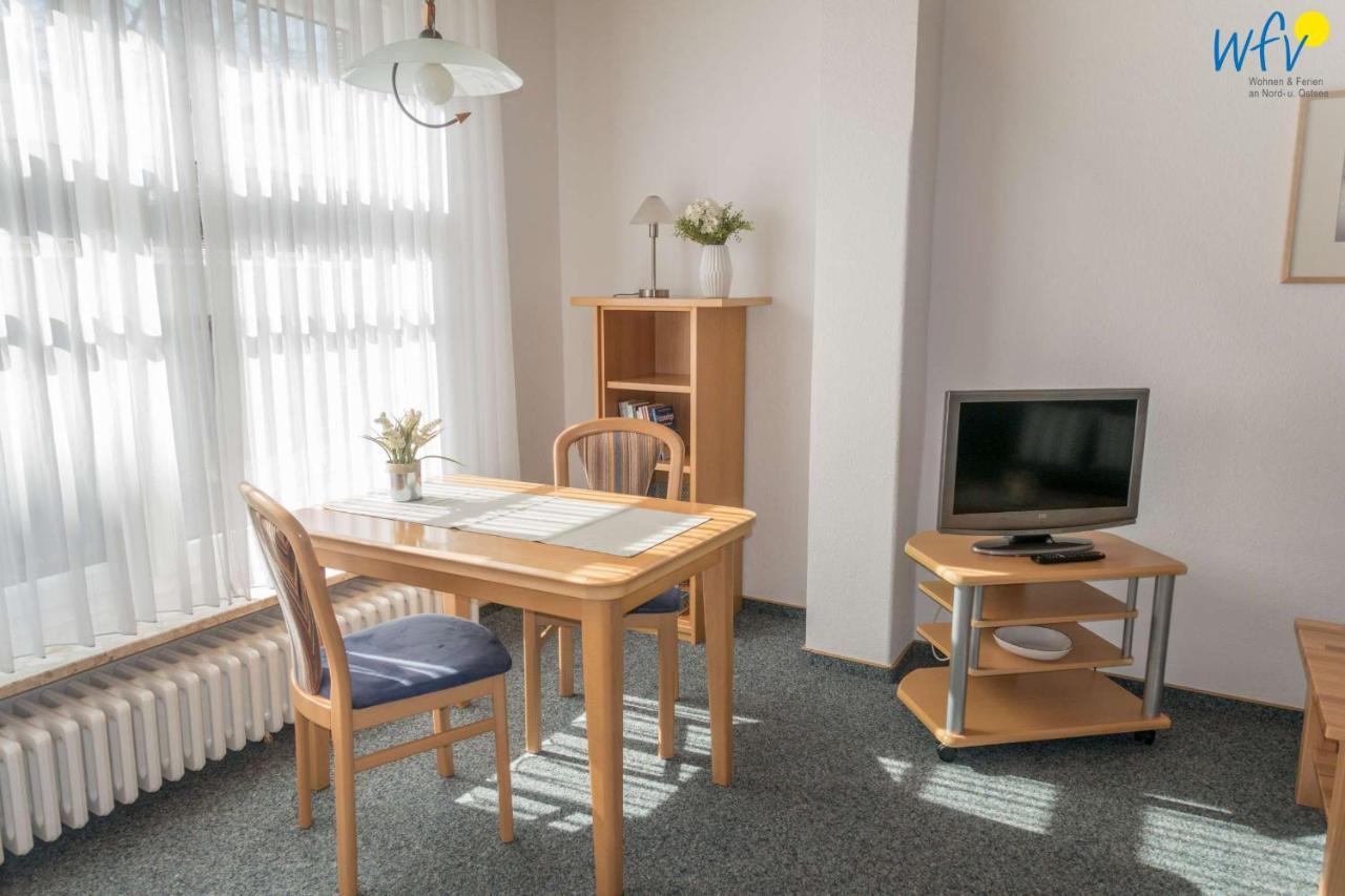 Stine'S Hus Ferienwohnung 1 บอร์คุม ภายนอก รูปภาพ
